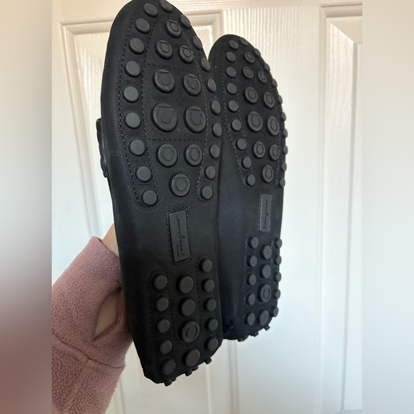 Salvatore Ferragamo Odilia Black Nubuck Driving Loafers Women’s 9.5 |$900 Retail - Picture 5 of 8